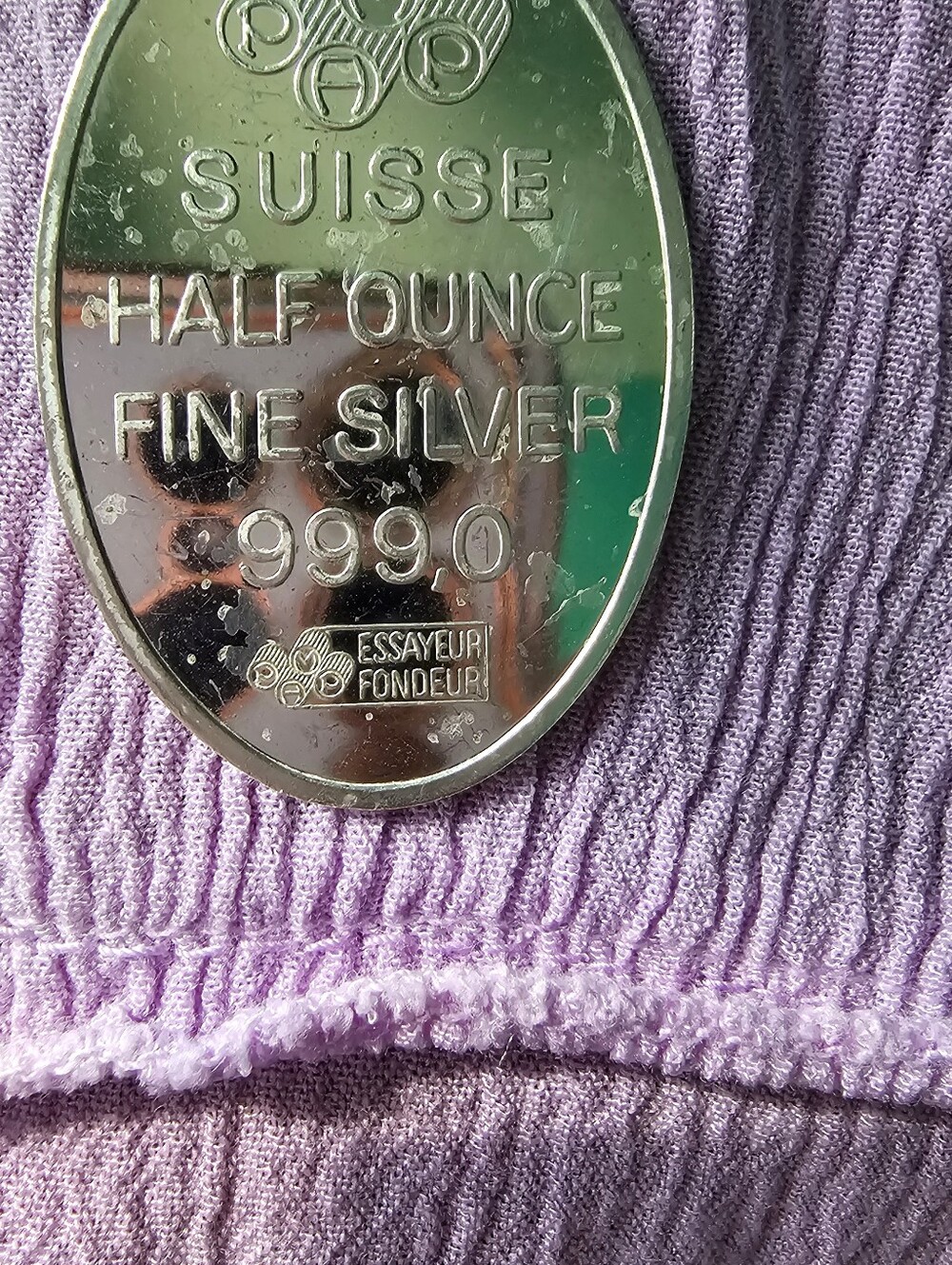PAMP Suisse 1/2 oz .999 fine silver Lady Fortuna cameo bar pendant, of 1/2 oz - Picture 7 of 8